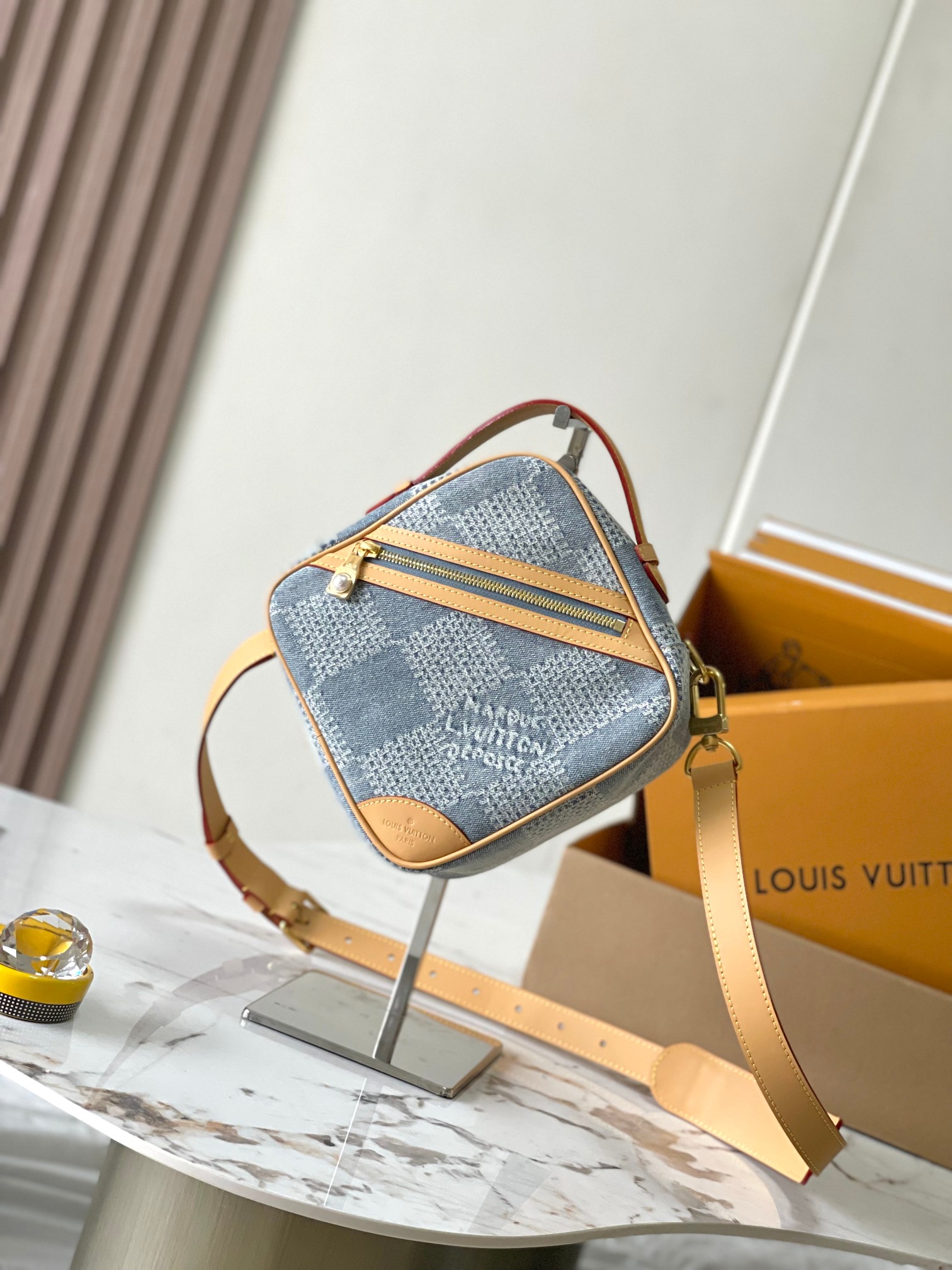 [TOP] Louis Vuitton LV Chess Messenger  Bag 24*24*8CM - Denim