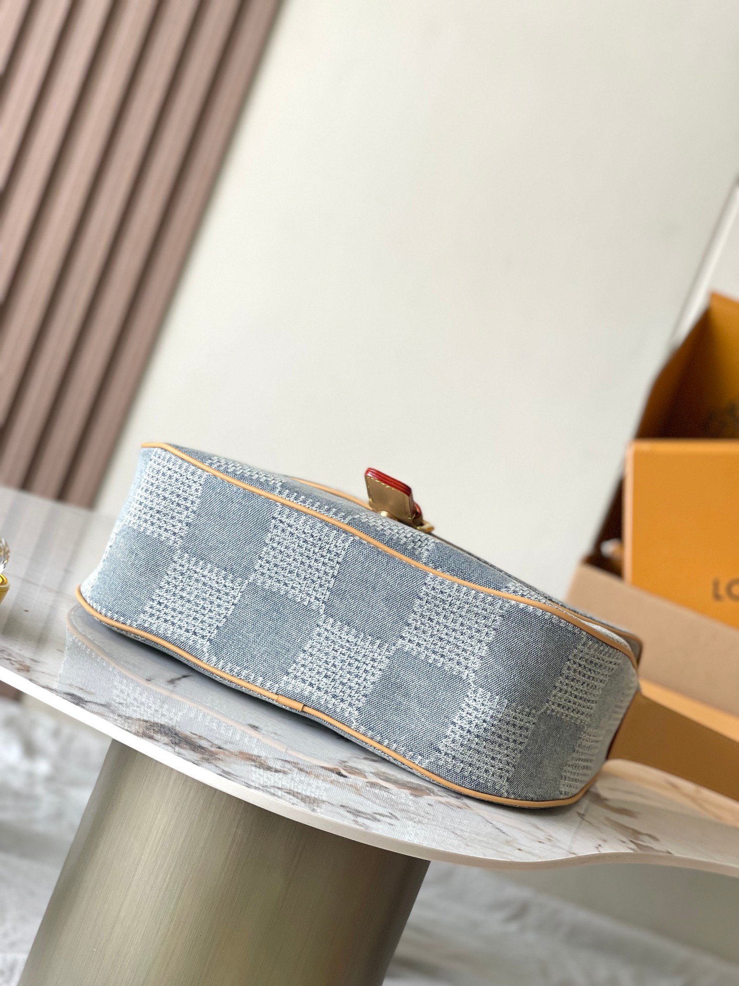 [TOP] Louis Vuitton LV Montsouris Messenger MM Bag 35*29*12CM - Denim