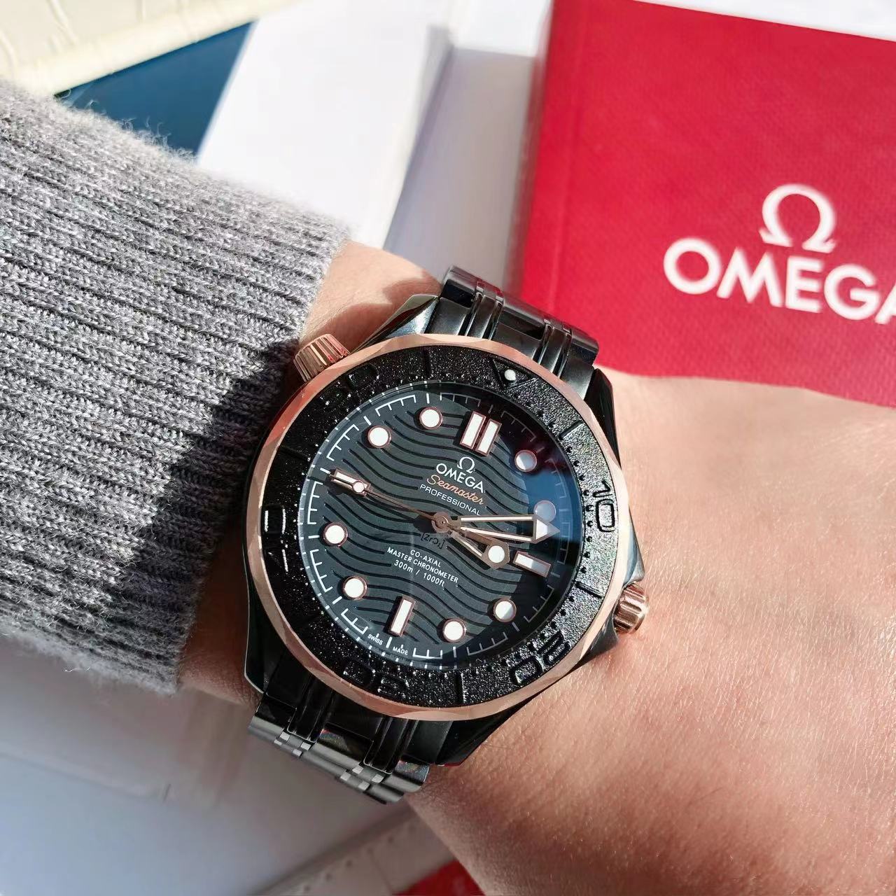 [TOP] OMEGA Seamaster Diver 300m Men's Watch 43.5mm - Black