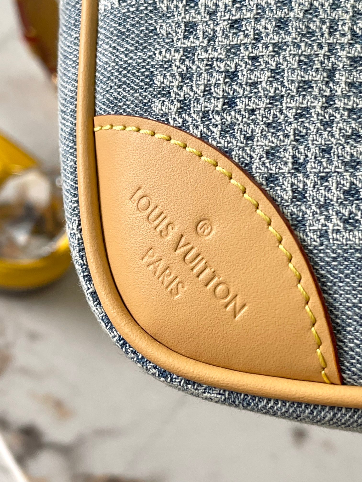 [TOP] Louis Vuitton LV Chess Messenger  Bag 24*24*8CM - Denim