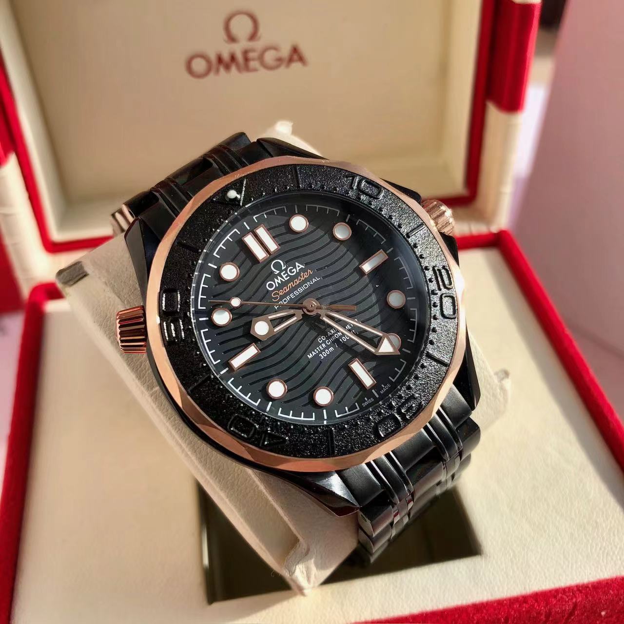 [TOP] OMEGA Seamaster Diver 300m Men's Watch 43.5mm - Black