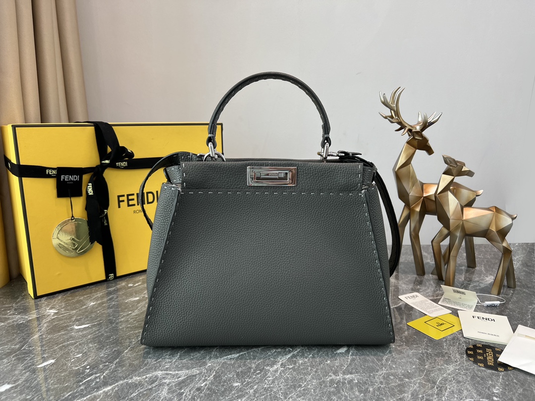 [TOP] FENDI Peekaboo Bag 33×12×26cm -2 Colors