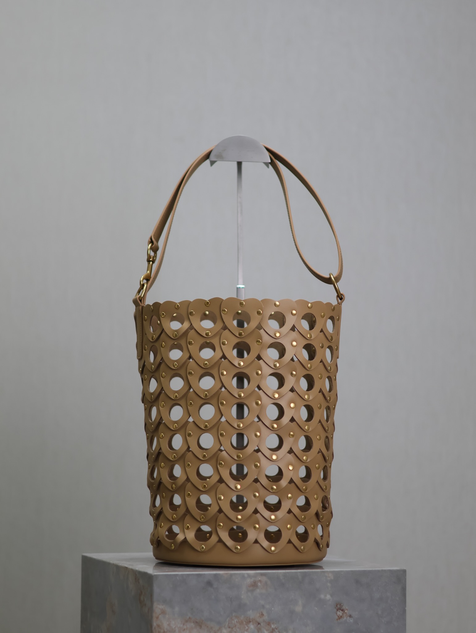 [TOP] Yves Saint Laurent YSL The Hearted Bucket Bag 20×30×20cm - 2 Colors