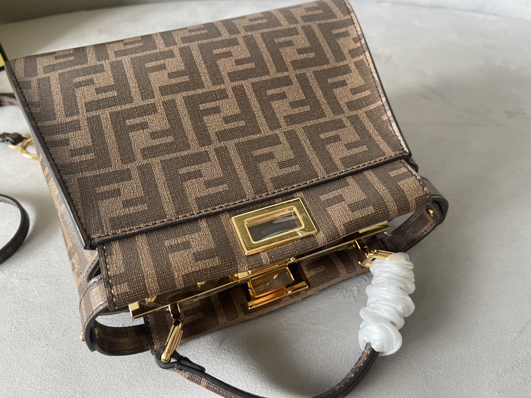 [TOP] FENDI FF Peekaboo Bag 23*11*18cm - Brown