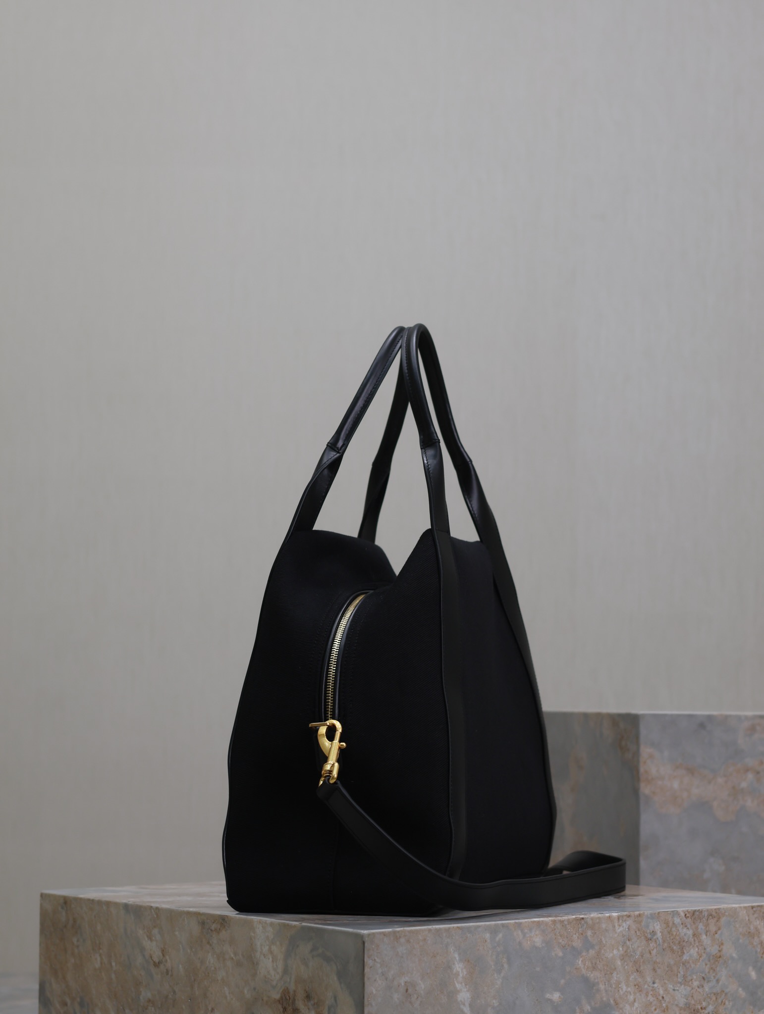 [TOP] Yves Saint Laurent YSL RIVE GAUCHE Bowling Tote Bag 42×32×18cm - Black