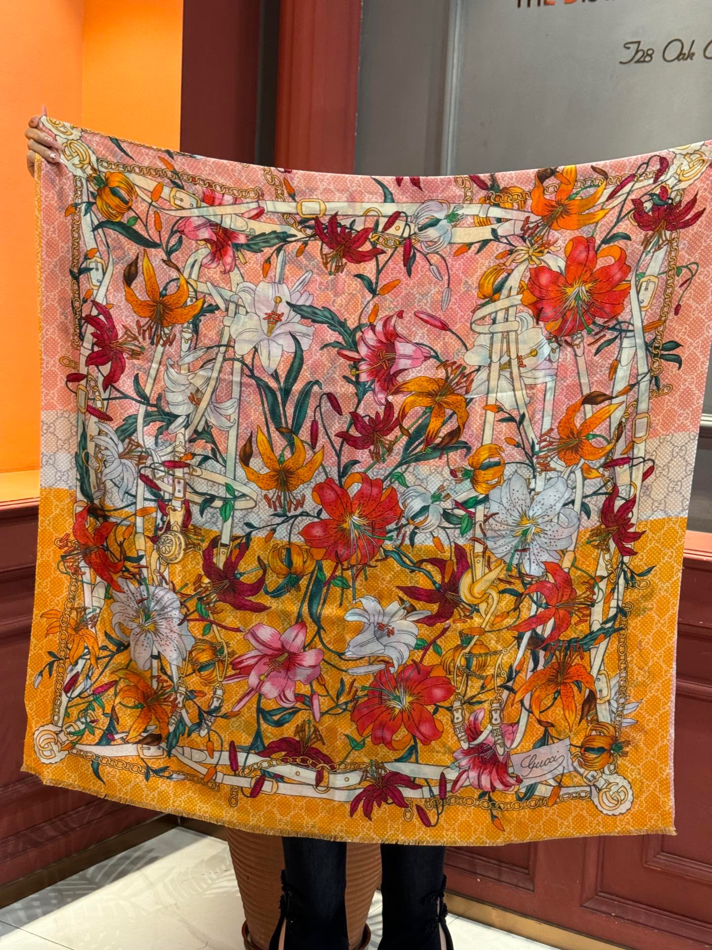 [TOP] GUCCI Flowers Scarf 110×200 cm - 2 Color