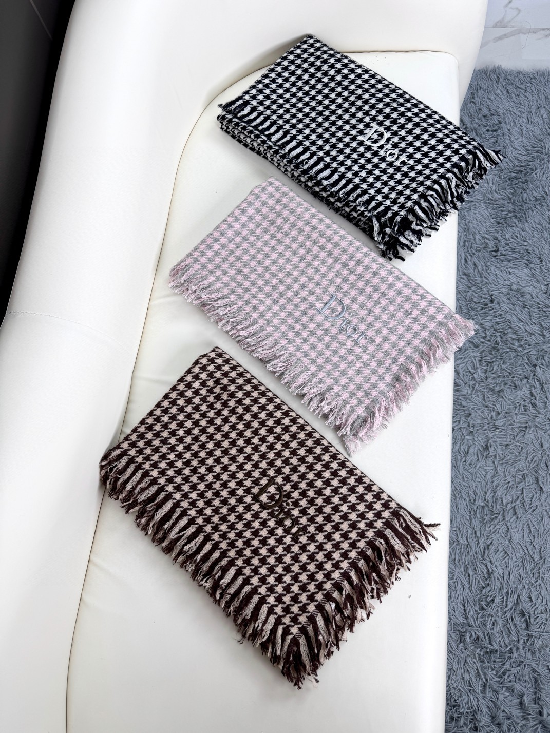 [TOP] Christian Dior Houndstooth Scarf 80x210cm - 3 Colors