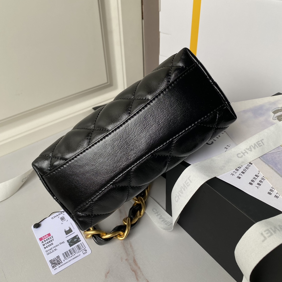 [TOP] CHANEL Waxed Lambskin Hobo Bag 22.5×19.5×8.5cm/38×20×10.5cm - Black