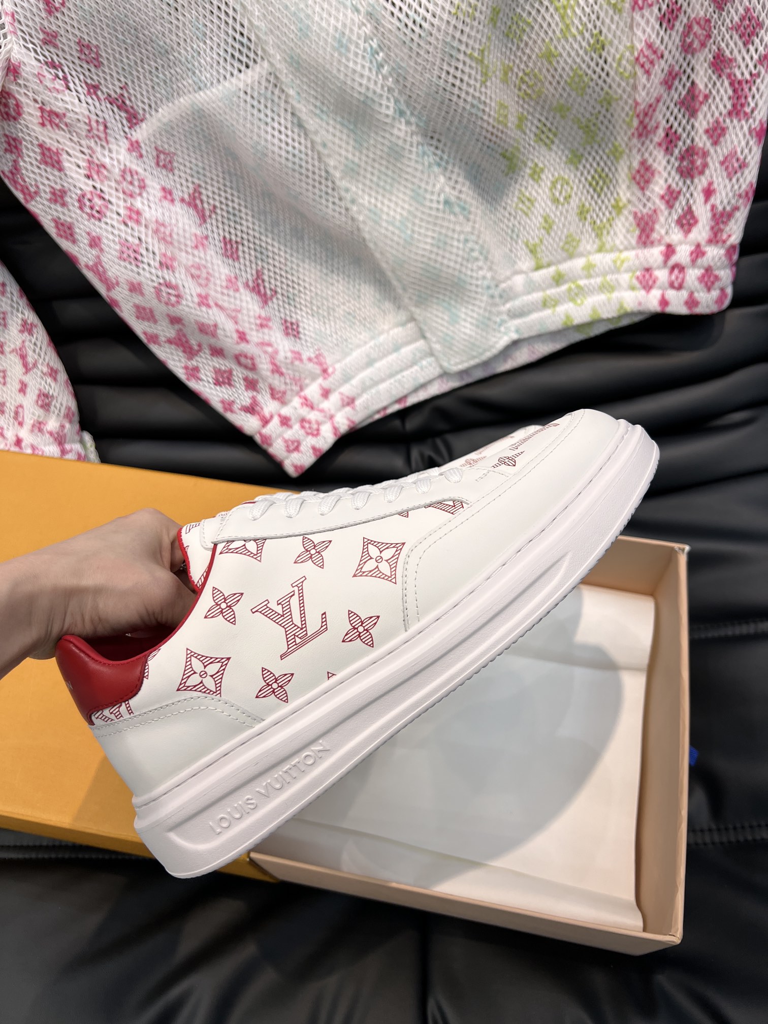 [TOP] Louis Vuitton LV Men's Casual Shoes-White