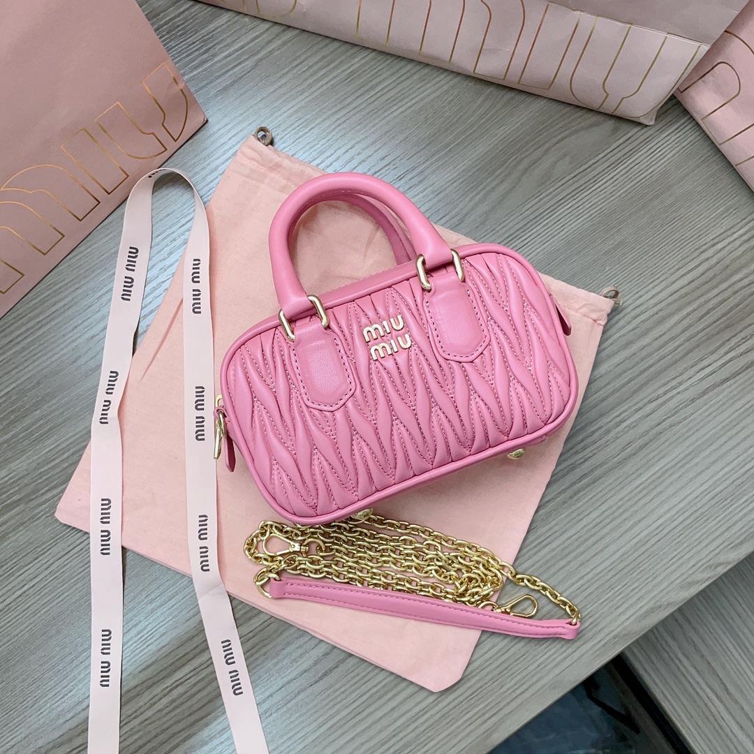 [TOP] Miu Miu Lambskin Too Pretty Bowling Handbag 17 x 10.5 x 5 cm - 3 Color