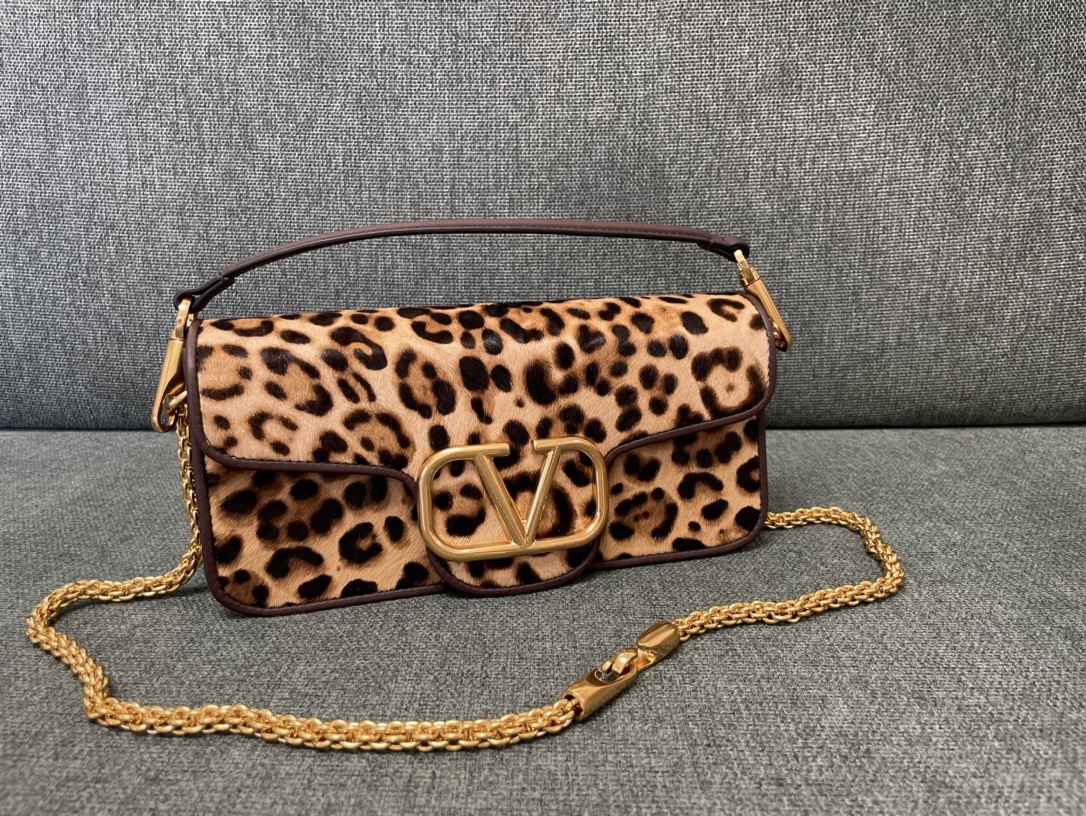 [TOP] VALENTINO Garavani Loco Bag Cowhide Underarm Bag 20x 11x5cm/27x13x6cm - Leopard Print