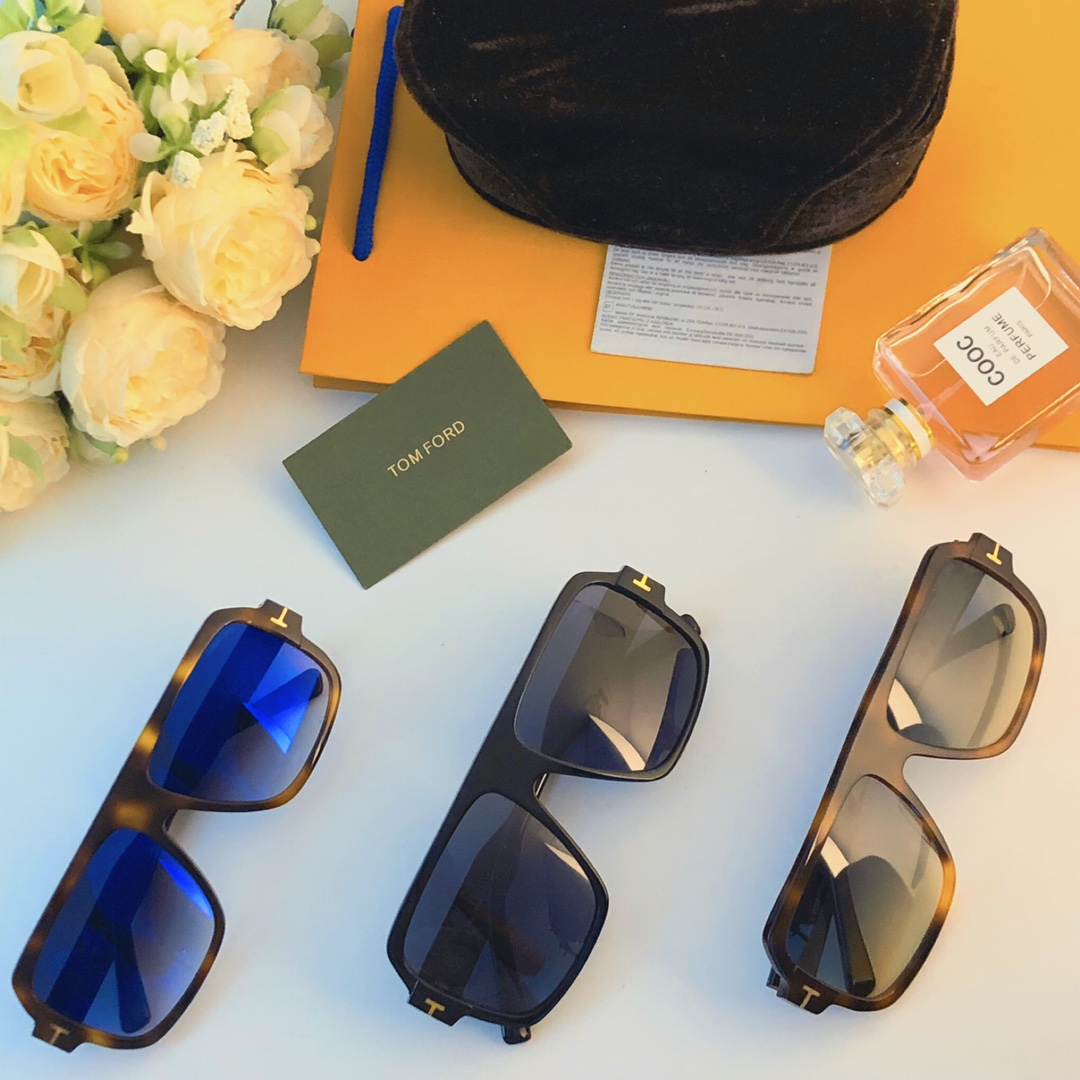 [TOP] Tom Ford Sunglasses - 3 Colors