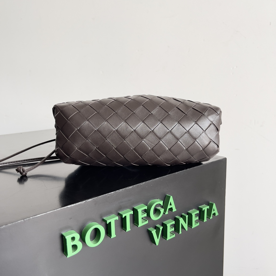 [TOP] Bottega Veneta BV Mini Pouch Bags 22x12x7cm - Brown