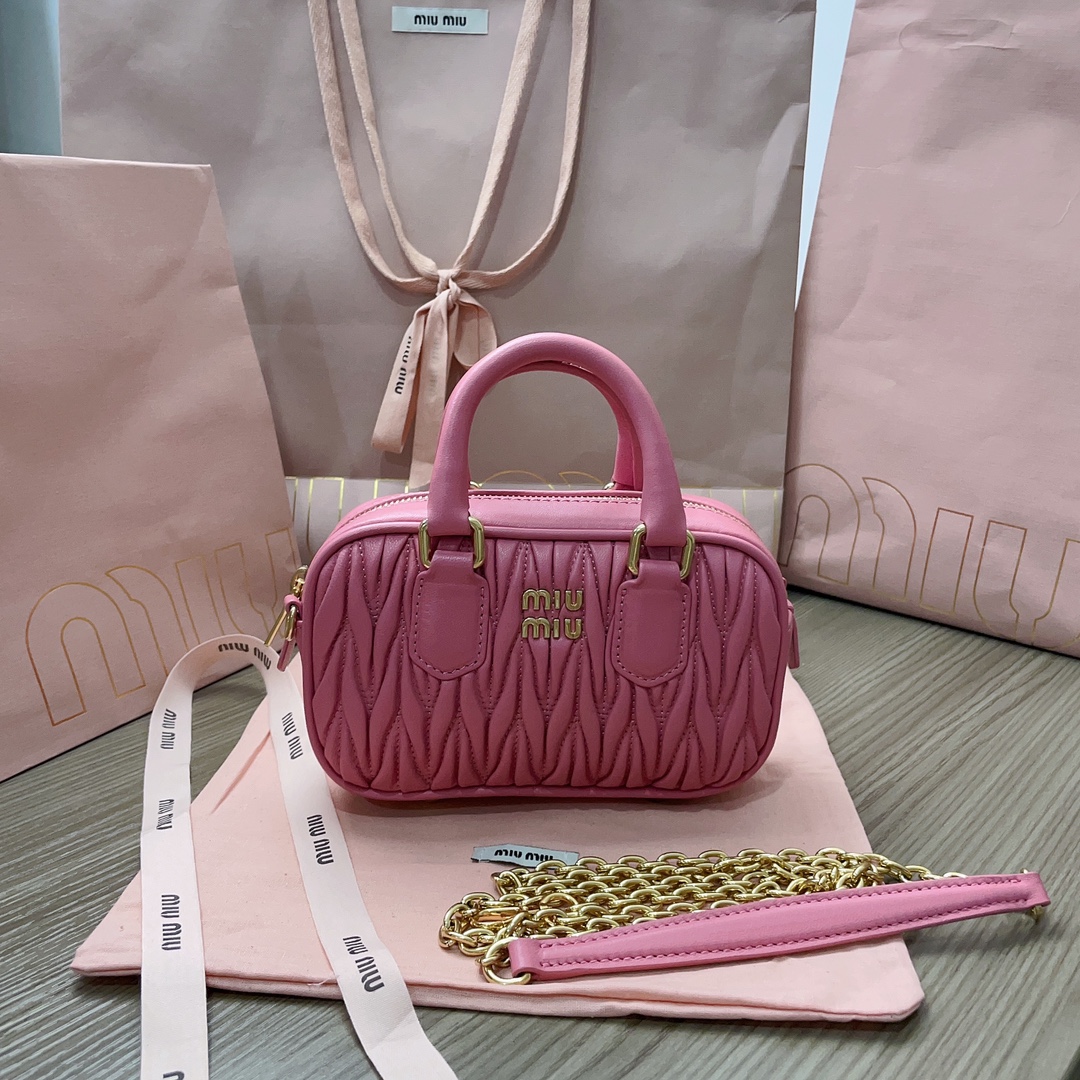 [TOP] Miu Miu Lambskin Too Pretty Bowling Handbag 17 x 10.5 x 5 cm - 3 Color