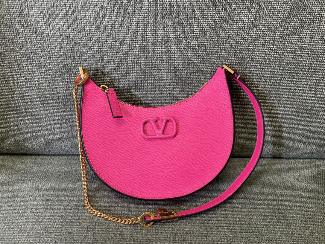 [TOP] VALENTINO Cowhide Hobo Underarm Bag 20x12x4mm  - 4 Color