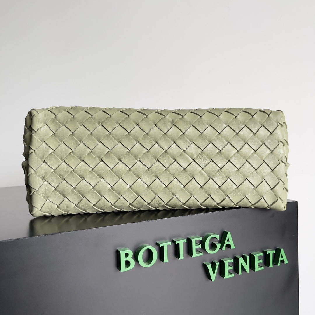 [TOP] Bottega Veneta BV Andiamo Bags Woven Handbags Lambskin 32x24x12 cm - Green