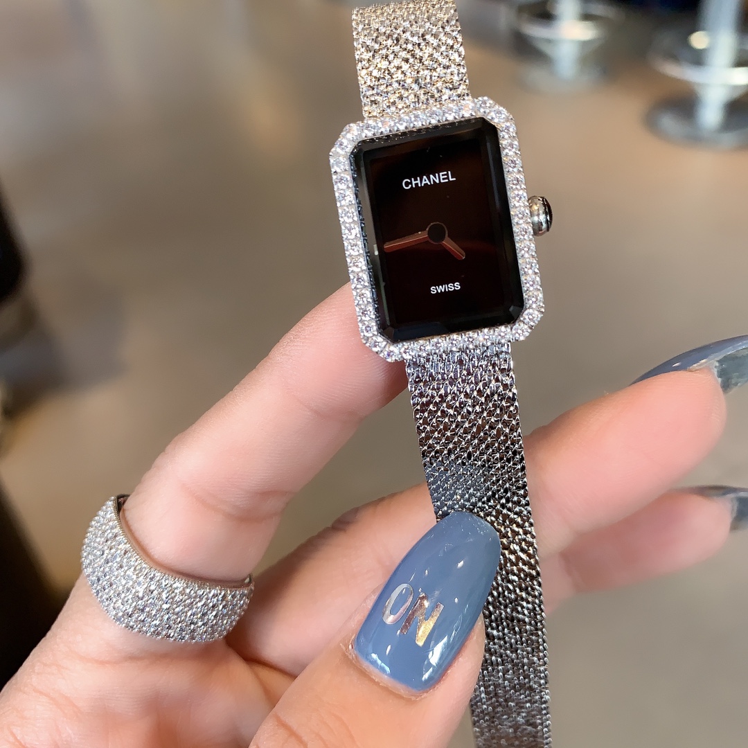 [TOP] Cartier Watch 19.7 x 15.2 x 7.5mm - 2 Colors