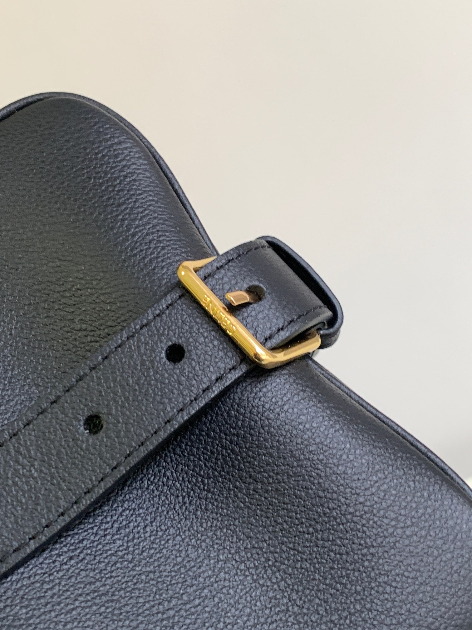 [TOP] CELINE Appoline Cow Leather Handbag 37.5X22X16cm - 2 Colour