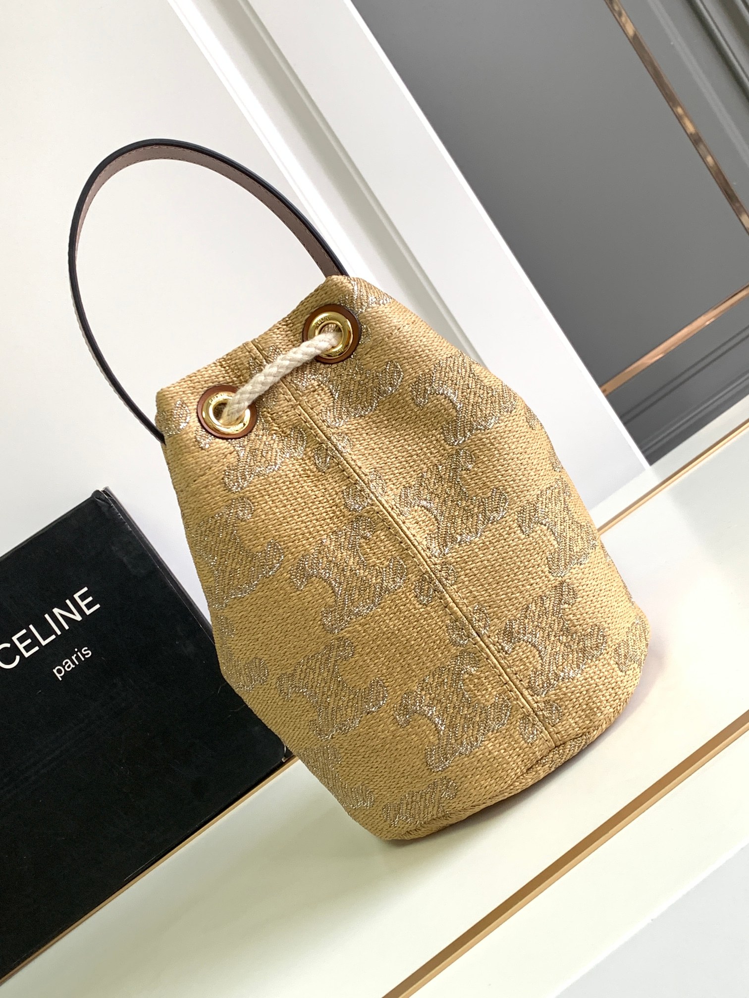 [TOP] CELINE Cow Leather Drawstring Bag 15 *19 *15cm - 2 Colour