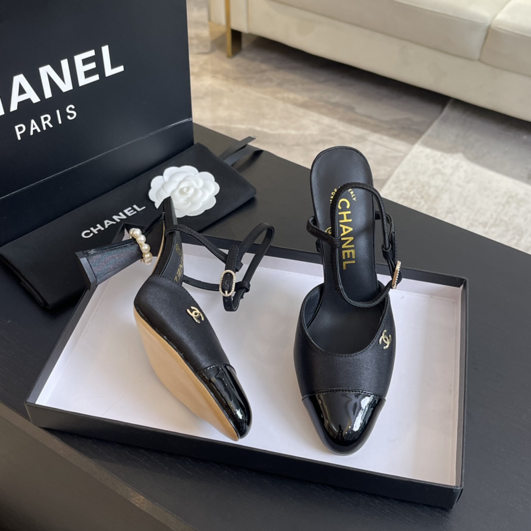 [TOP] CHANEL Pearl Heel 8.5cm High Heel Pumps - Black