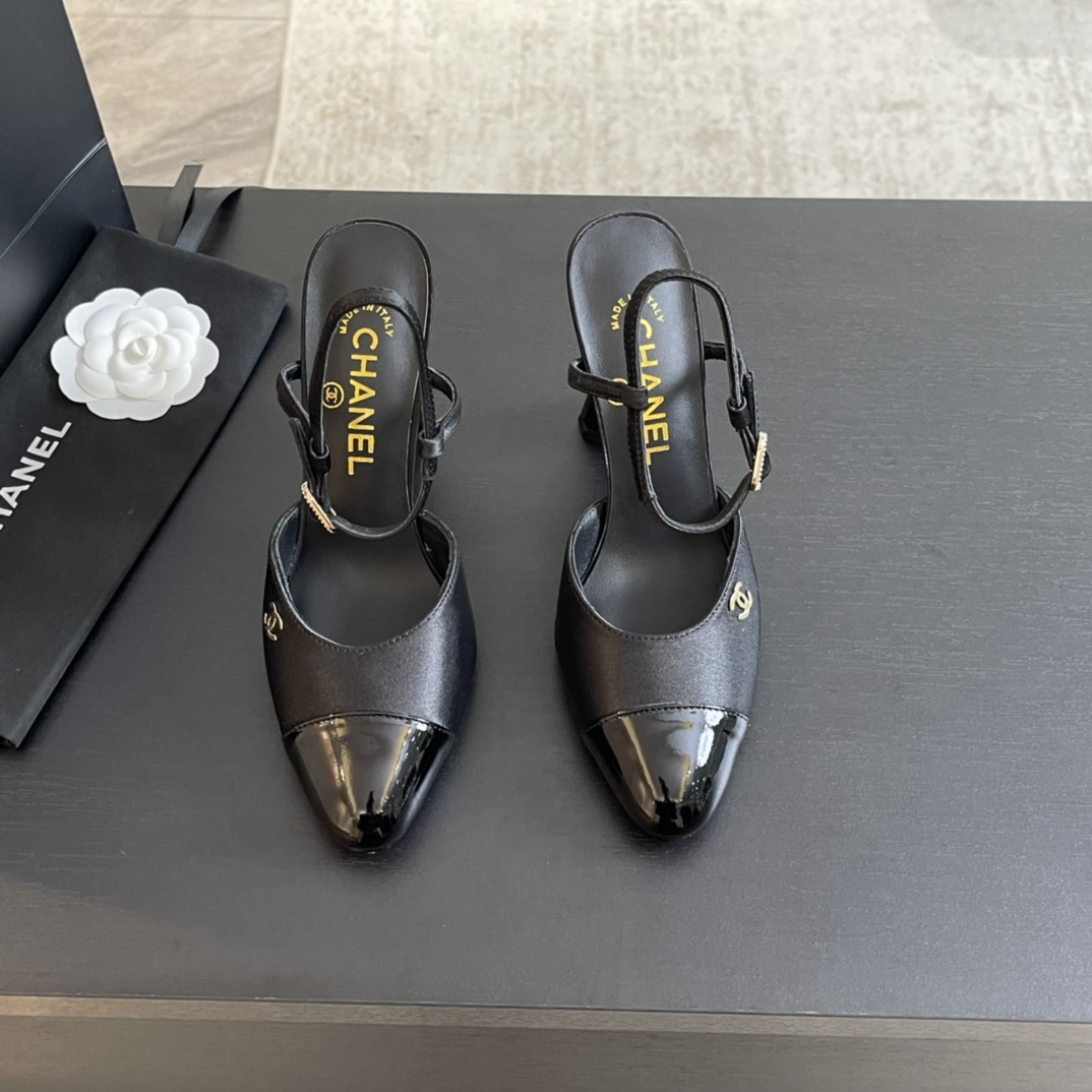 [TOP] CHANEL Pearl Heel 8.5cm High Heel Pumps - Black