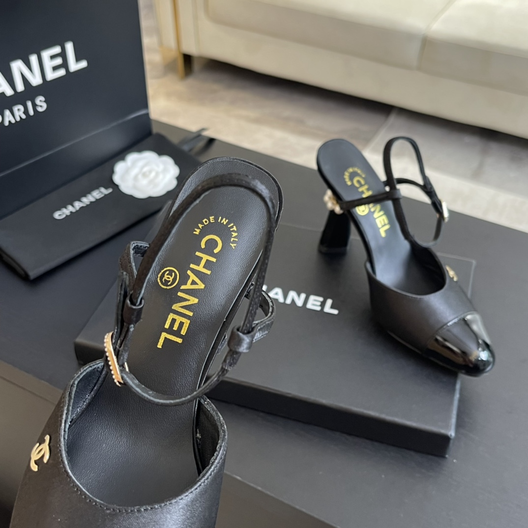 [TOP] CHANEL Pearl Heel 8.5cm High Heel Pumps - Black