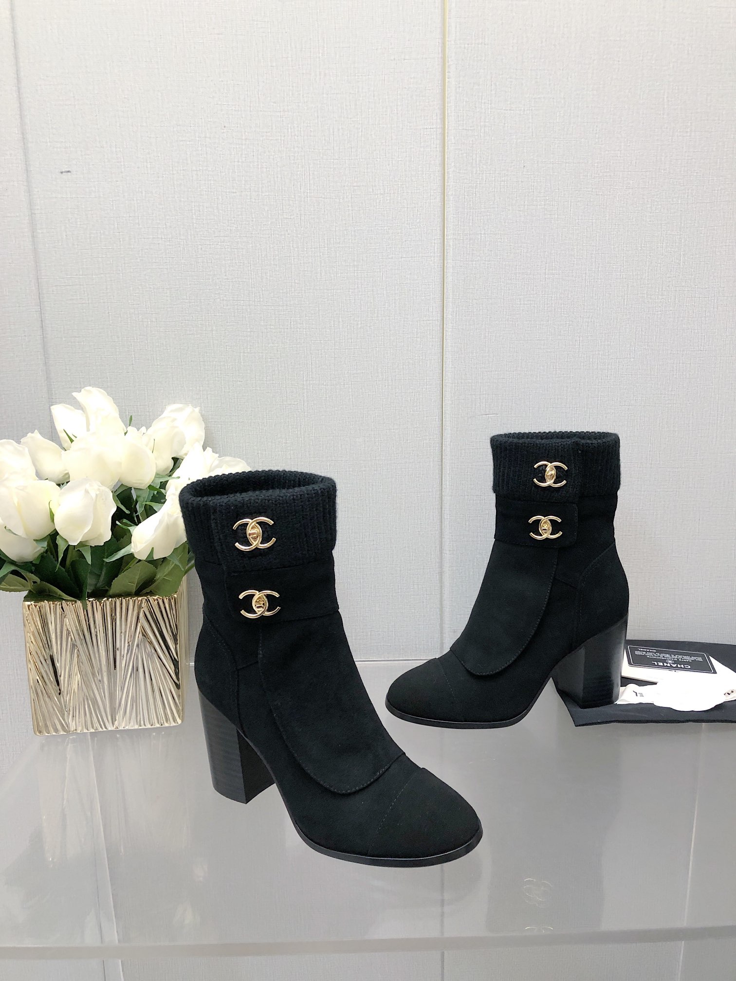 [TOP] CHANEL CC Boots - 4 Color