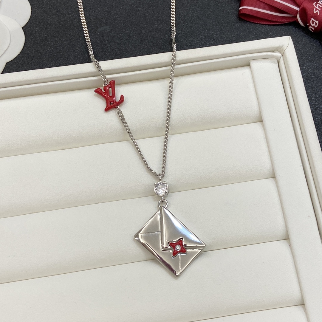 [TOP] Louis Vuitton LV Necklaces - 3 Colour