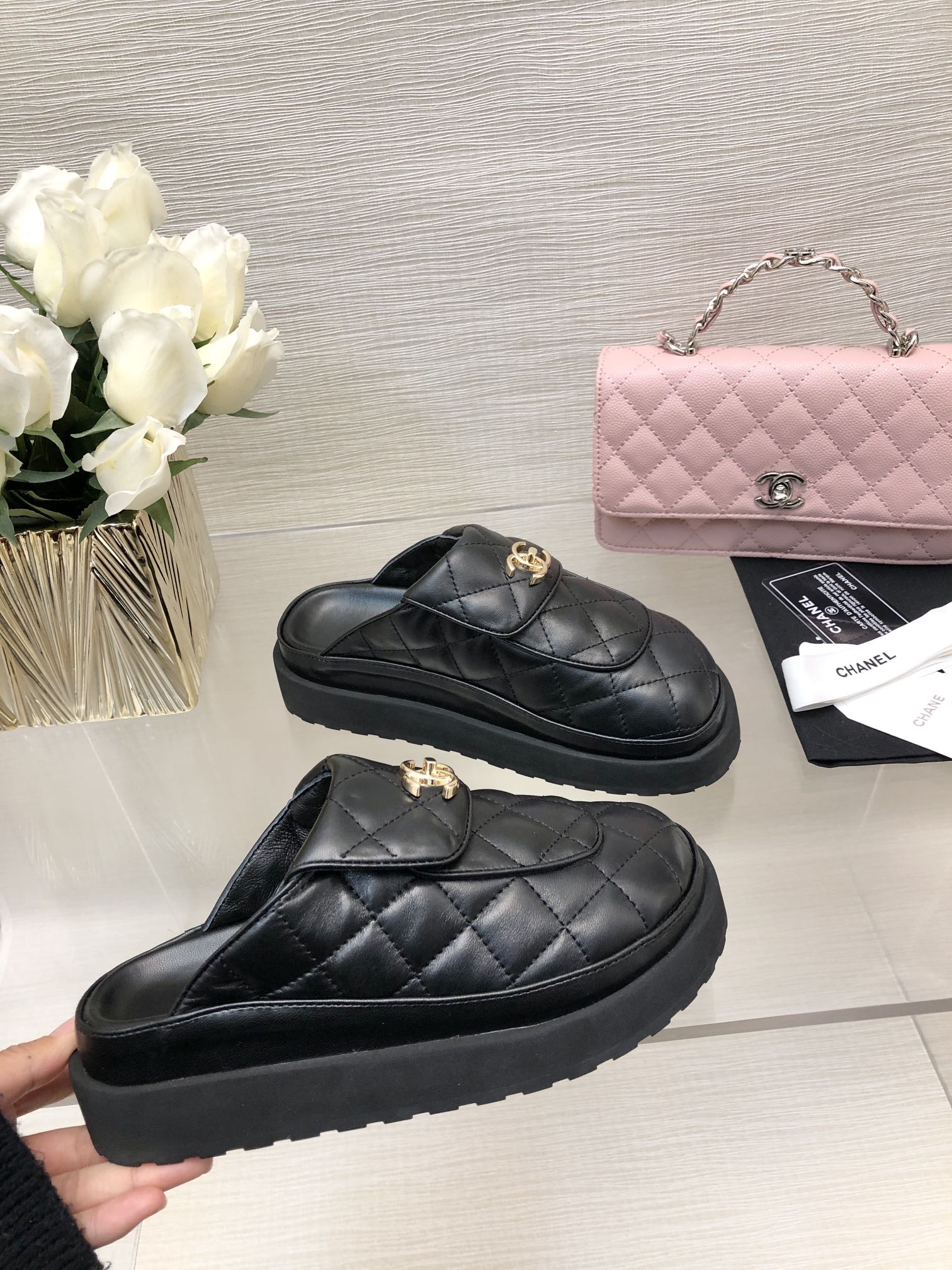 [TOP] CHANEL  Birkenstock Slippers - 3 Color