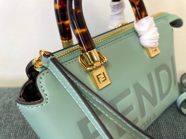 [TOP] FENDI Mini ByThe Way Boston Bags 17x18x8cm