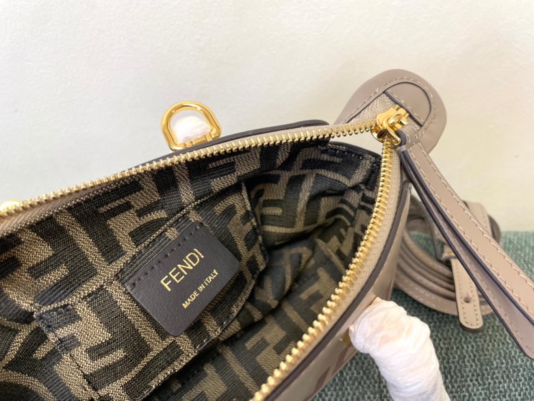 [TOP] FENDI Mini ByThe Way Boston Bags 17x18x8cm