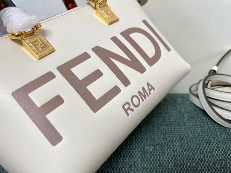 [TOP] FENDI Mini ByThe Way Boston Bags 17x18x8cm