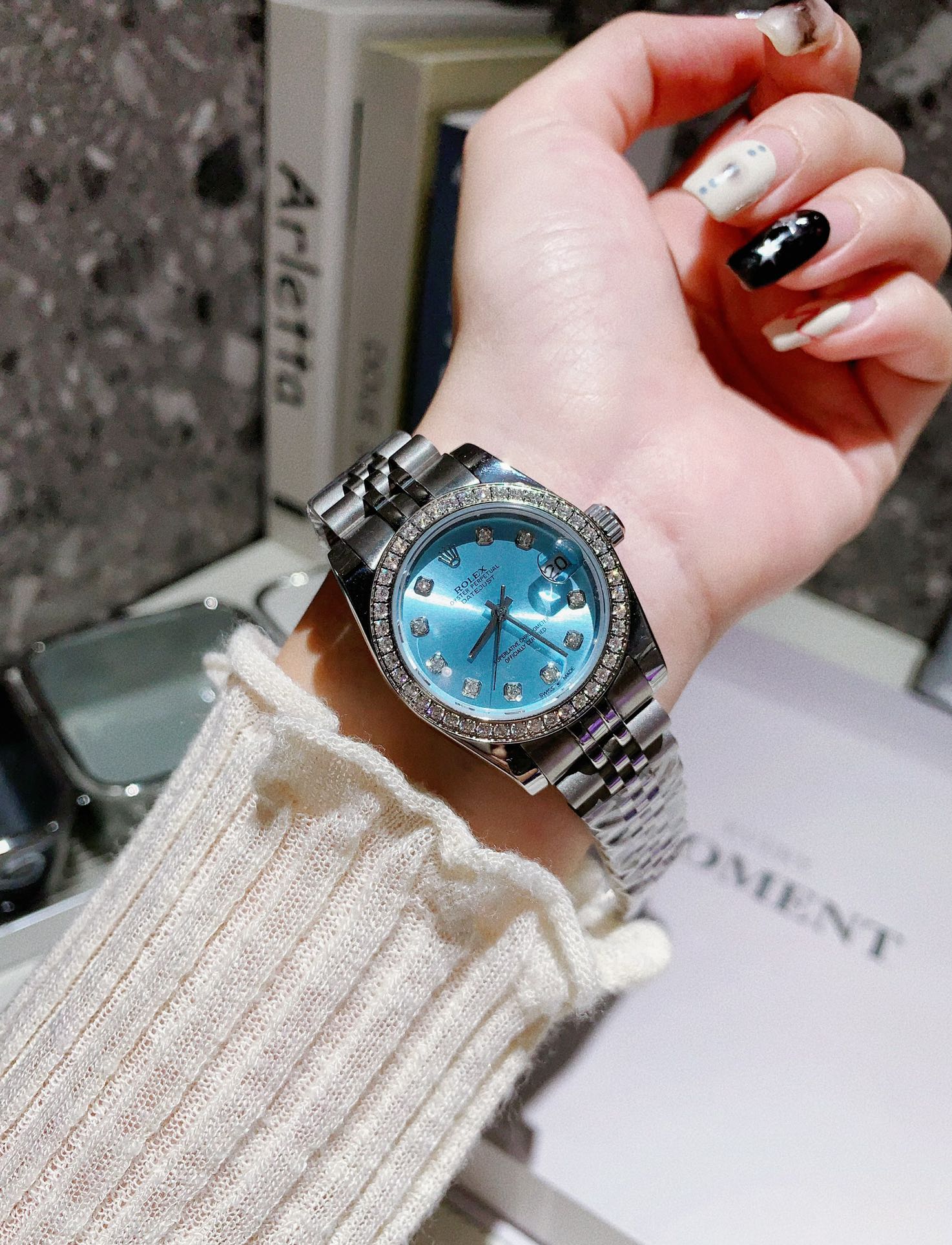 [TOP] ROLEX Blue Dial Watch 31mm - Sliver