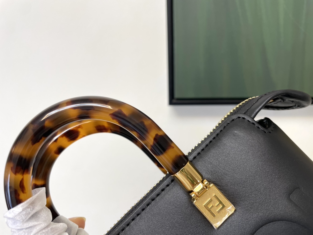 [TOP] FENDI Mini ByThe Way Boston Bags 17x18x8cm