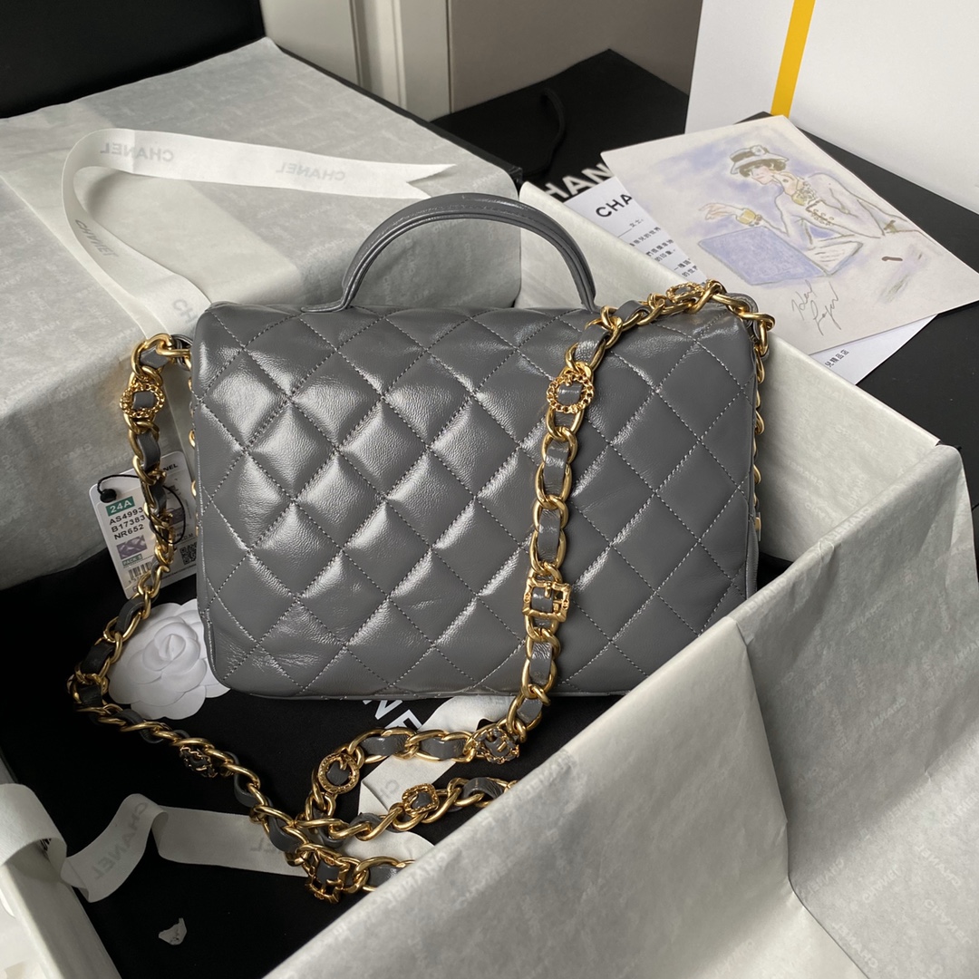 [TOP] CHANEL 24A Messenger Bag 14.5×24×6.5cm - 3 Colos