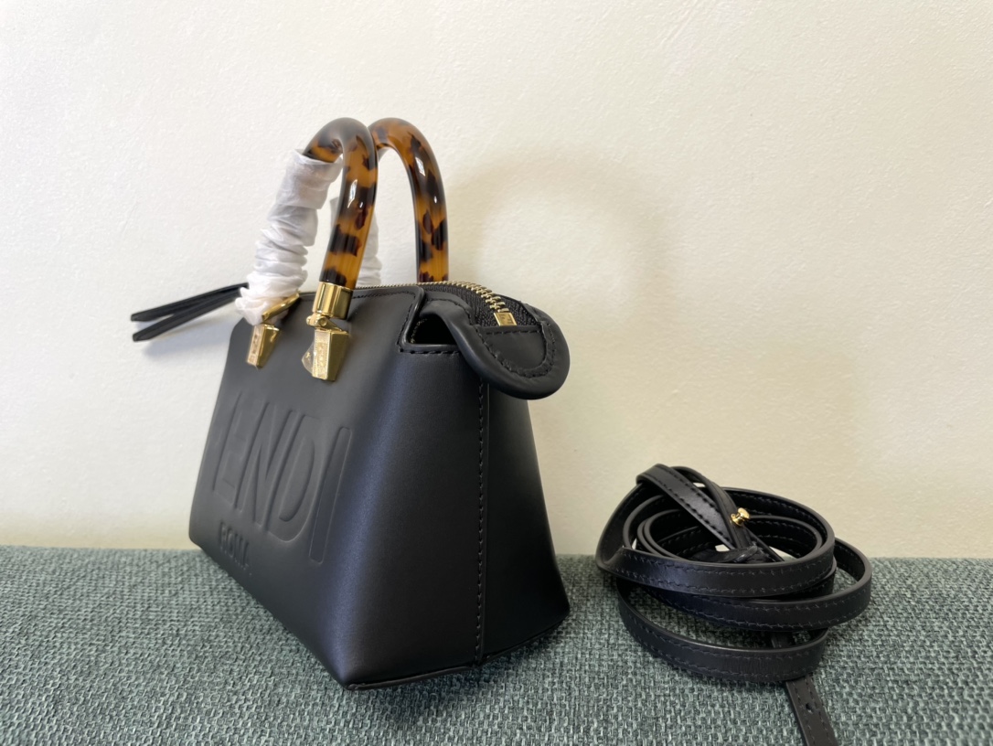 [TOP] FENDI Mini ByThe Way Boston Bags 17x18x8cm