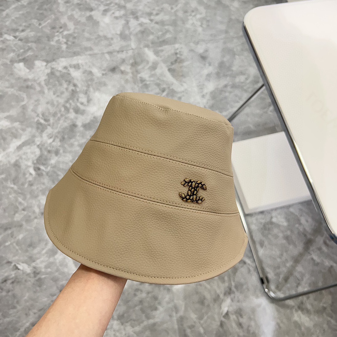 [TOP] CHANEL Leather Irregular Visor Bucket Hat - Khaki