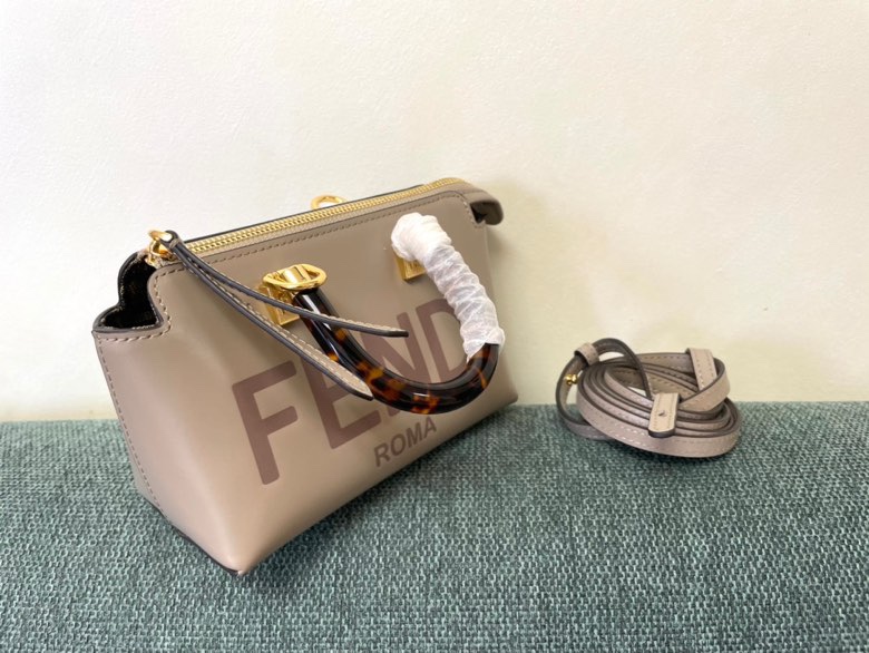 [TOP] FENDI Mini ByThe Way Boston Bags 17x18x8cm