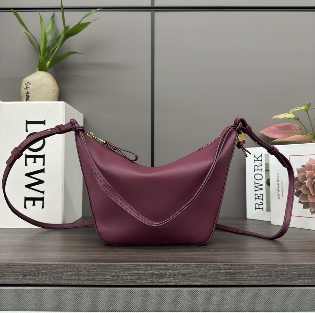 [TOP] LOEWE Classic Cow Leather Hammock Hobo Bag 28*17*9.5CM - Red