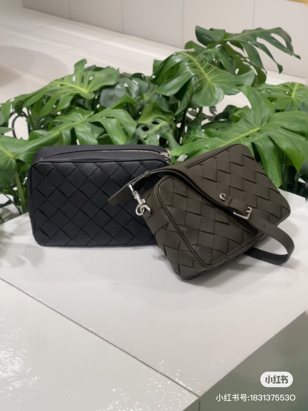 [TOP] Bottega Veneta BV Camera Bag Intrecciato Weave 29x19.5x7.5 cm - 2 Color