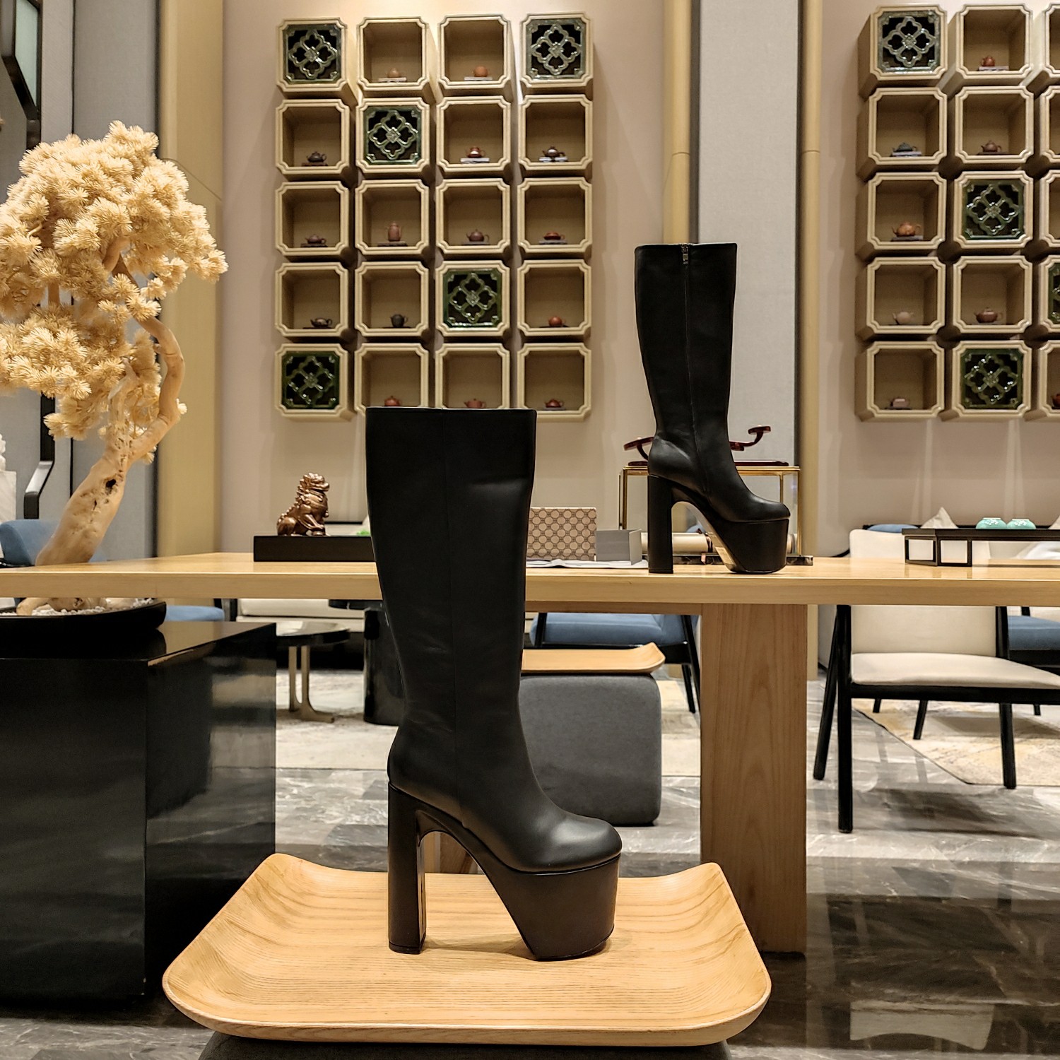 [TOP] BALENCIAGA 13cm High Heel High Boots -  Black & White