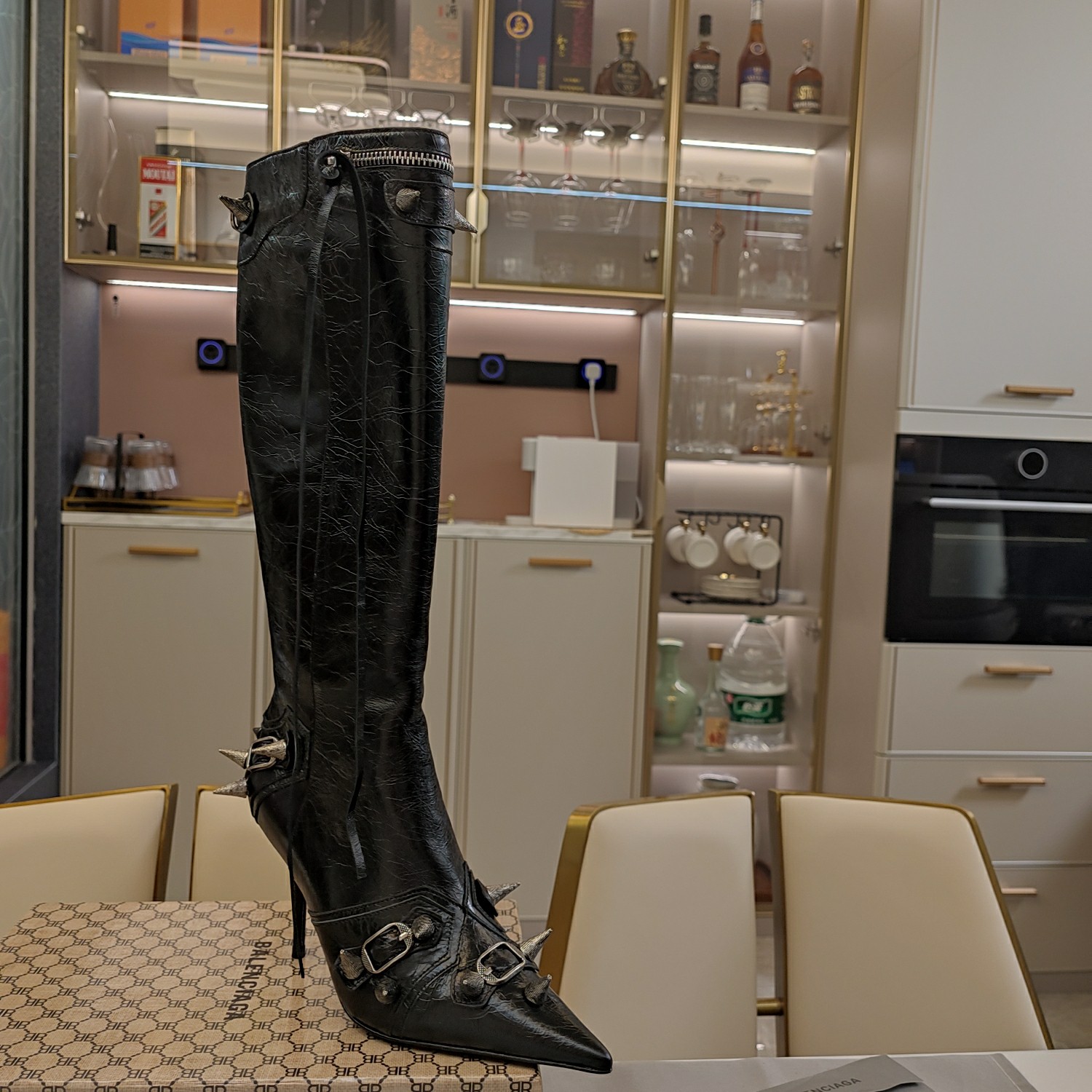 [TOP] BALENCIAGA 9cm High Heel Boots with Rivet -  Black