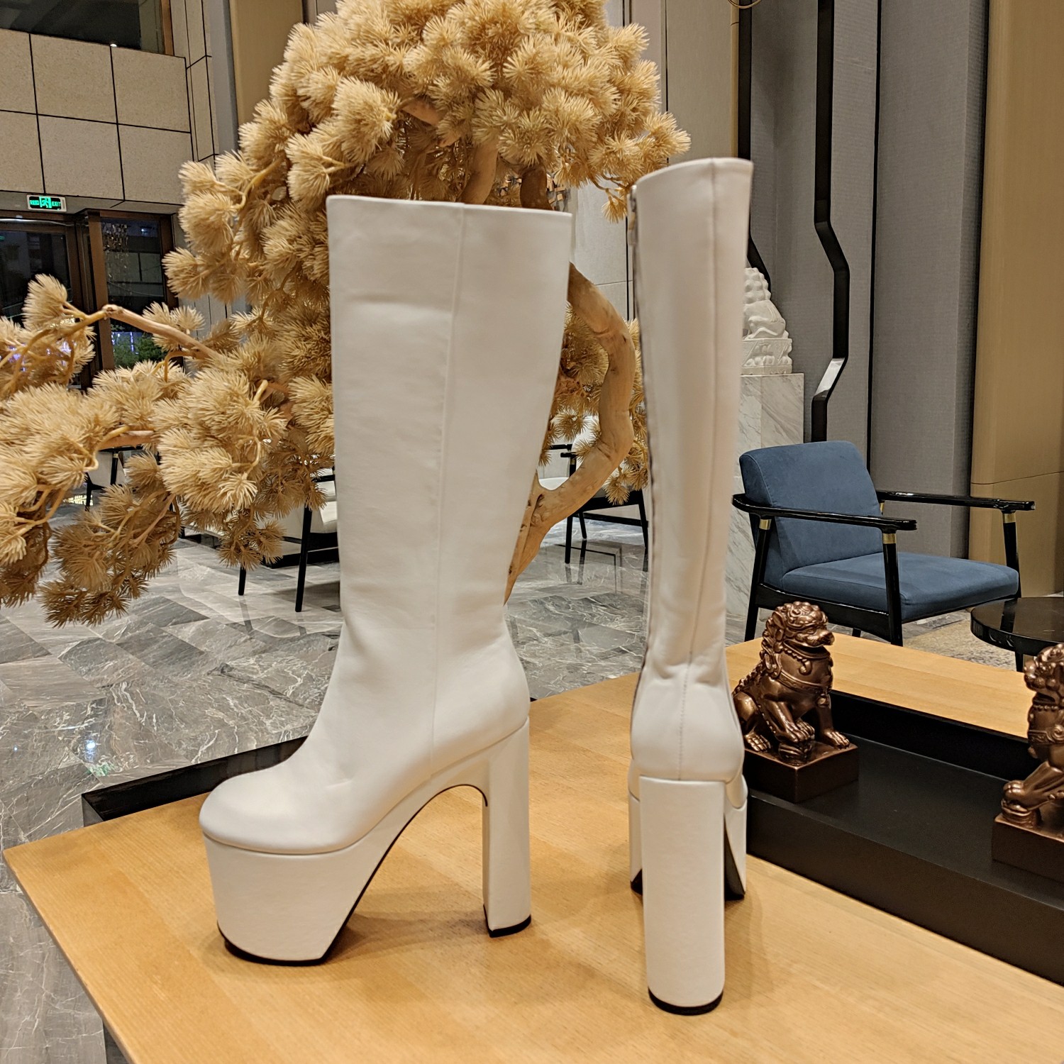 [TOP] BALENCIAGA 13cm High Heel High Boots -  Black & White