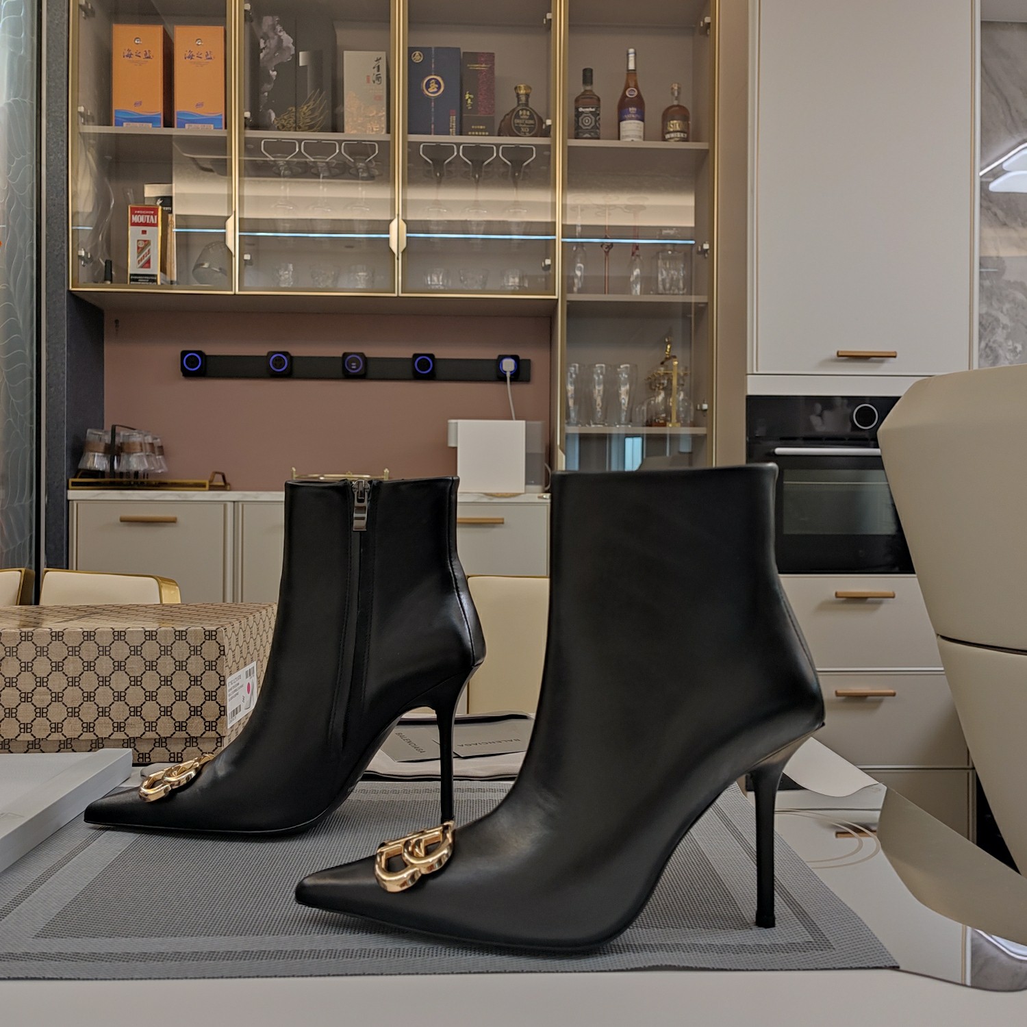 [TOP] BALENCIAGA 10cm High Heel Boots with BB Logo -  Black