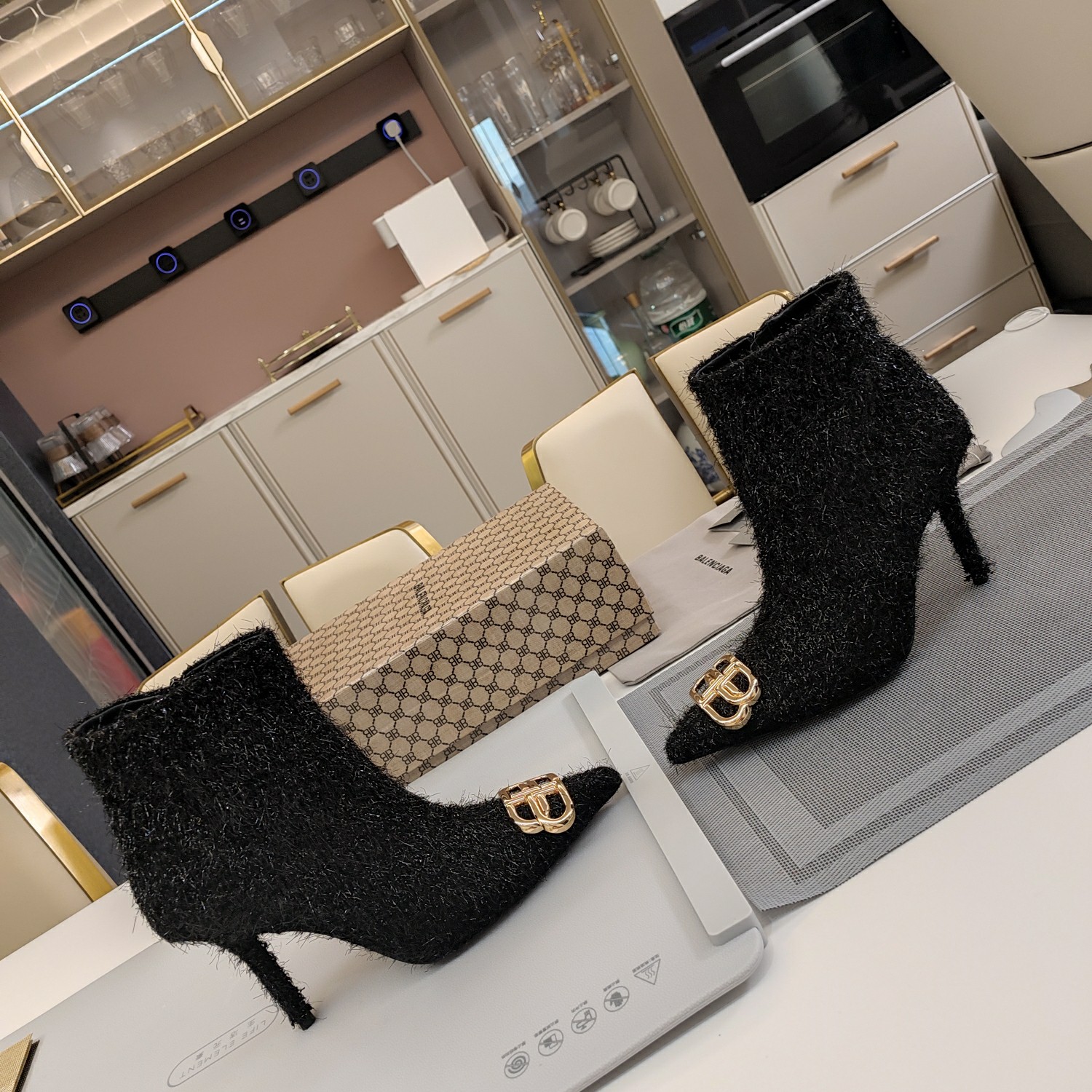[TOP] BALENCIAGA 10cm High Heel Tweed Boots with BB Logo -  Black