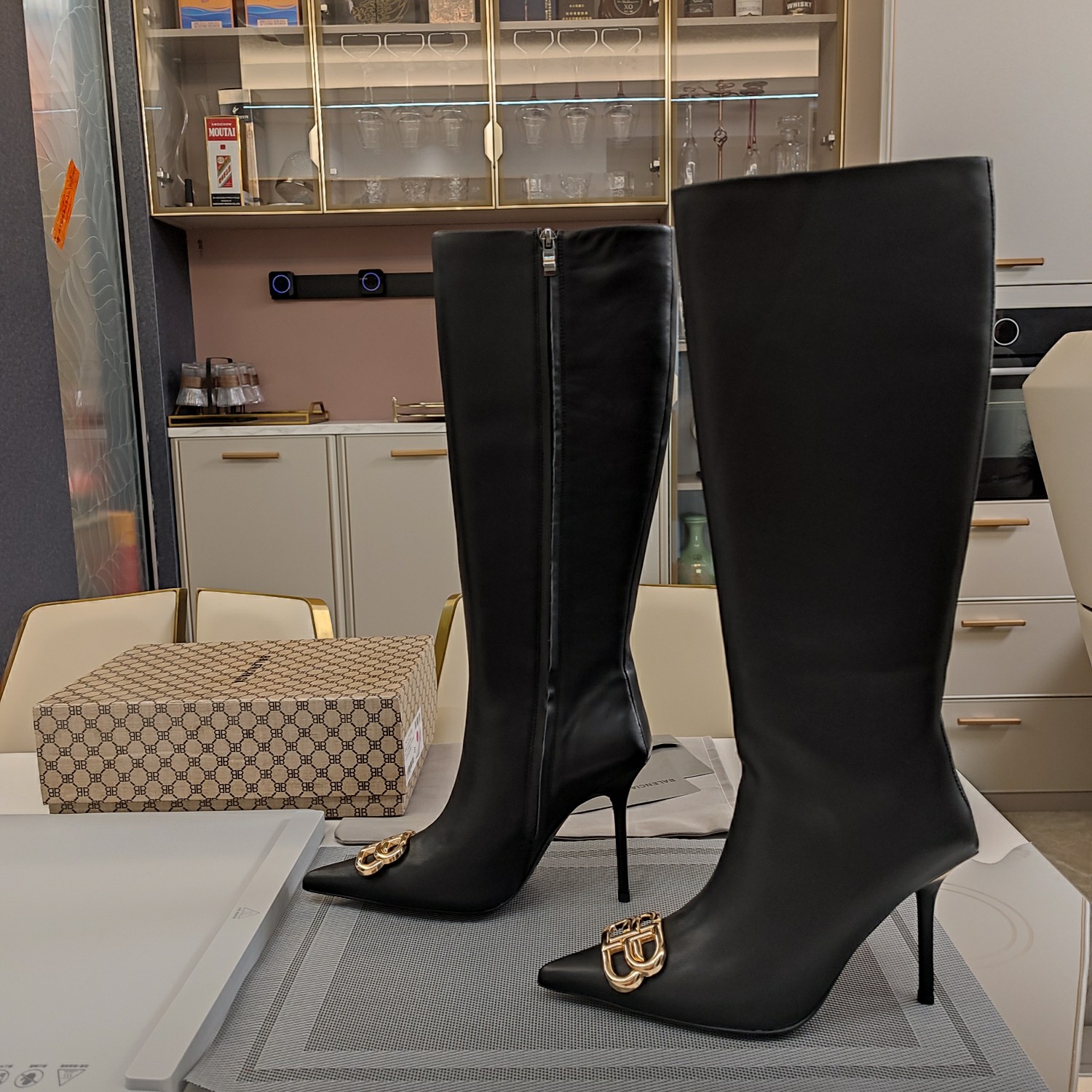 [TOP] BALENCIAGA 10cm High Heel Boots with BB Logo -  Black