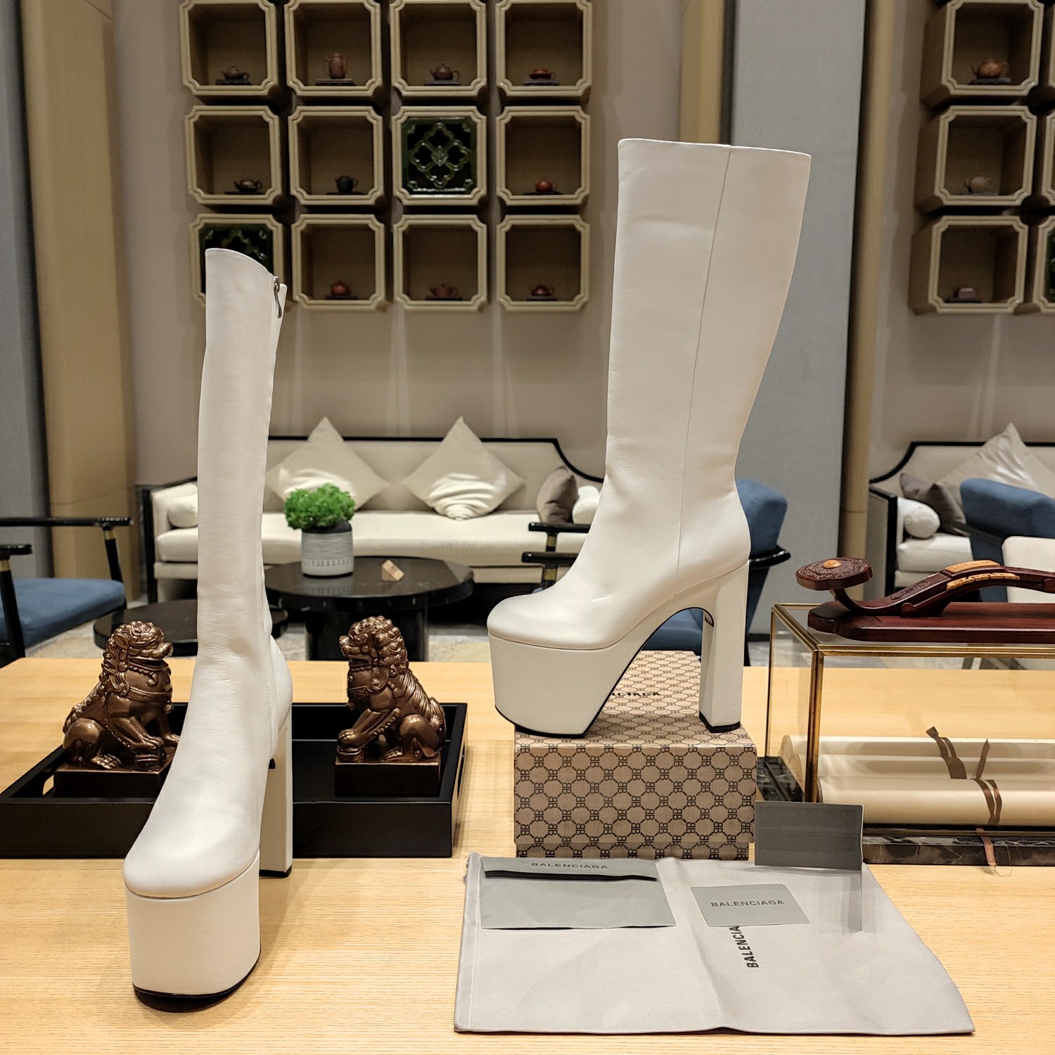 [TOP] BALENCIAGA 13cm High Heel High Boots -  Black & White