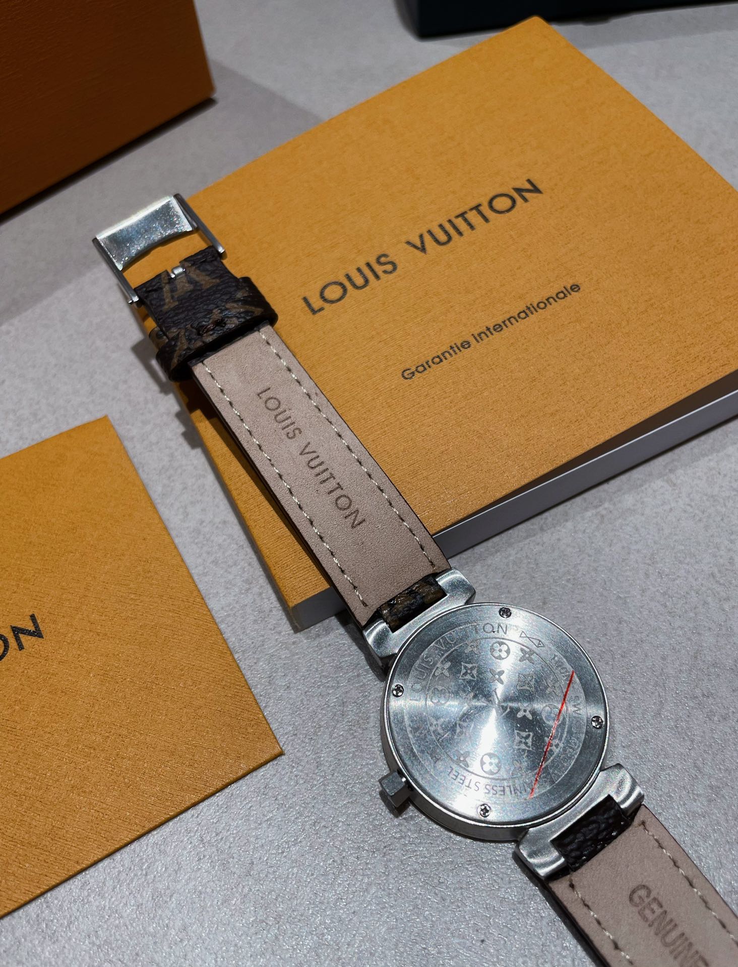 [TOP] Louis Vuitton LV TAMBOUR SLIM Watch 34mm - Brown