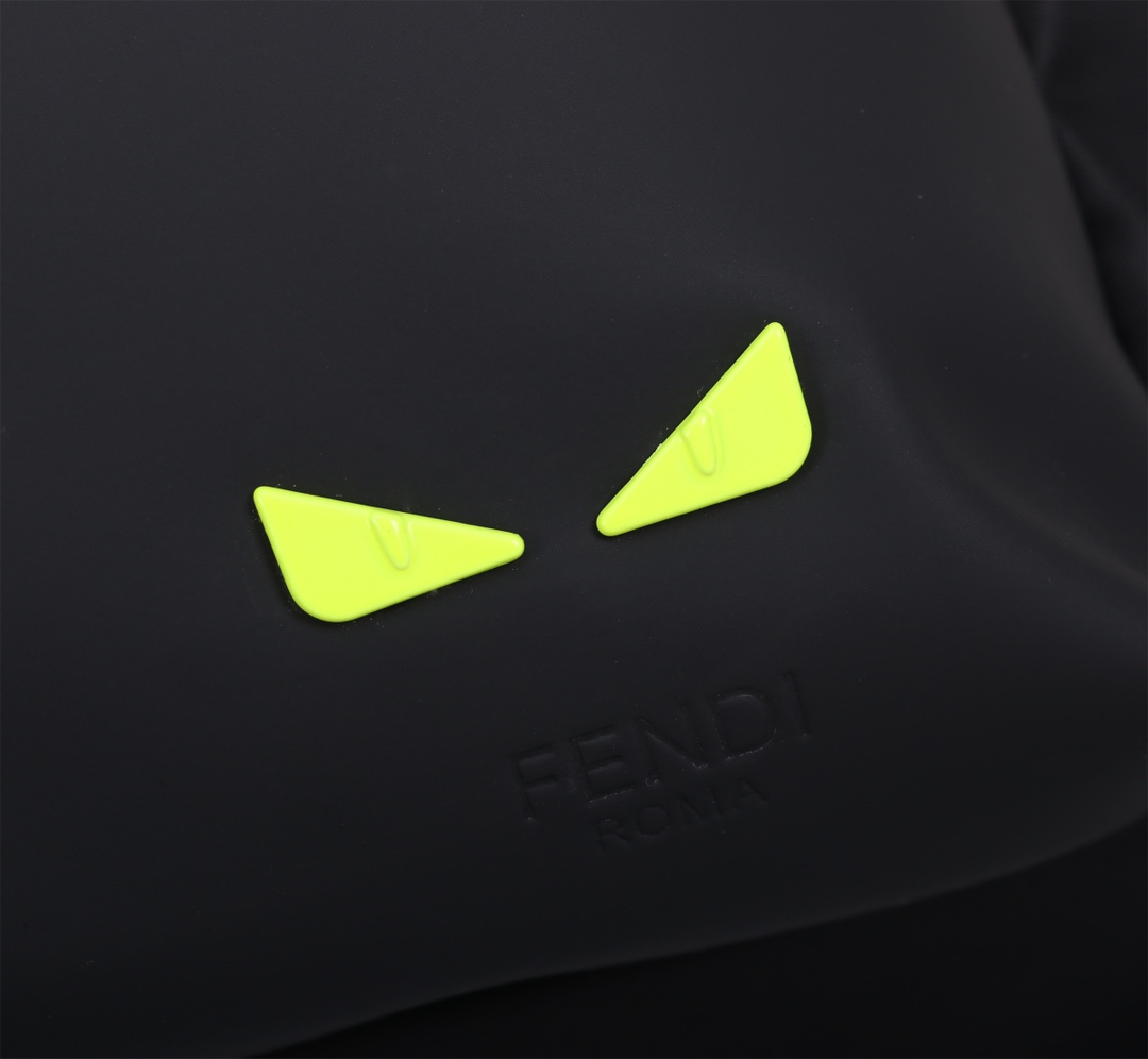 [TOP] FENDI Nylon Backpack 35✘40✘15cm - Black