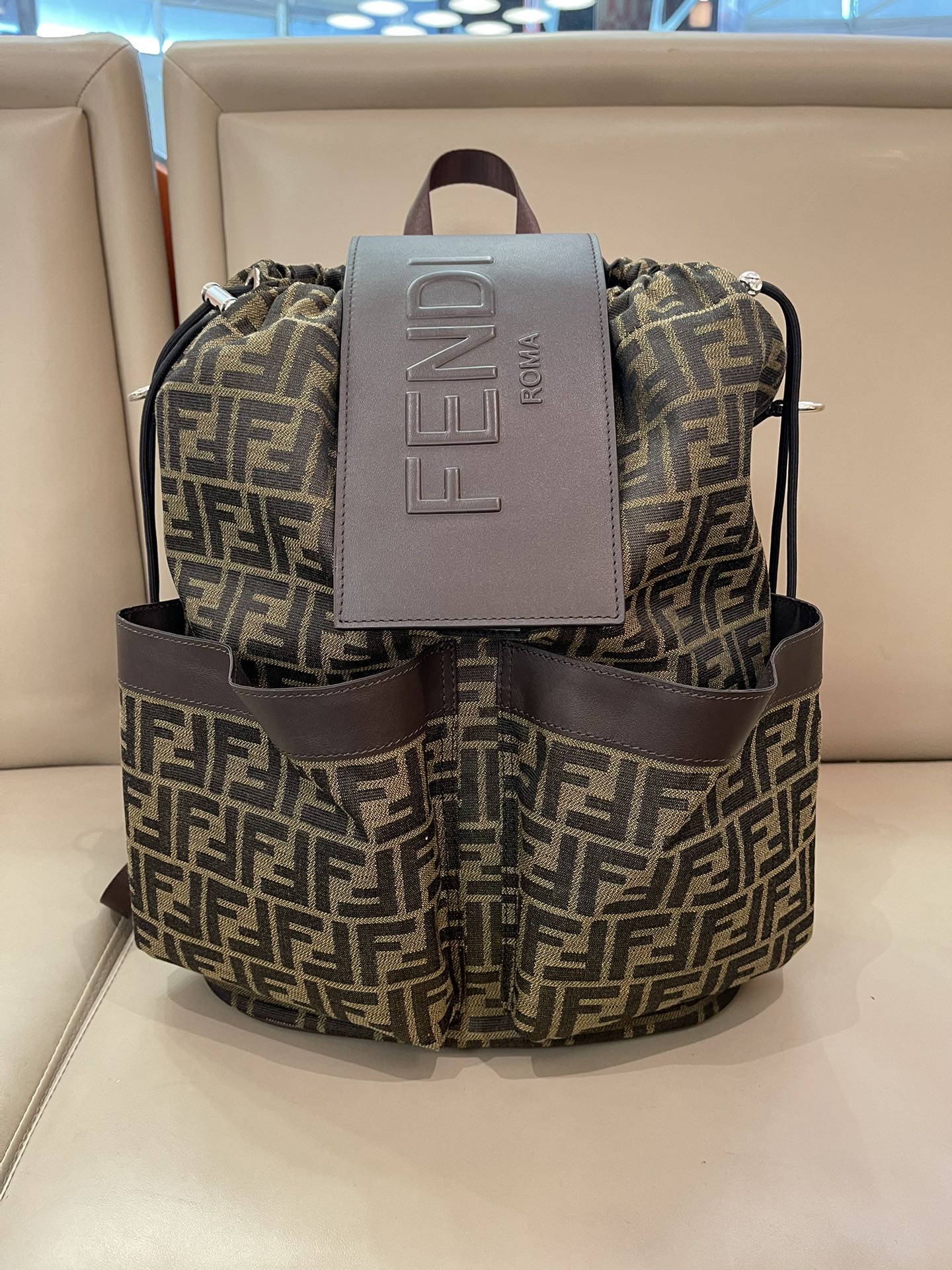 [TOP] FENDI FF Jacquard Fabric Backpack 31×16×36cm -Brown